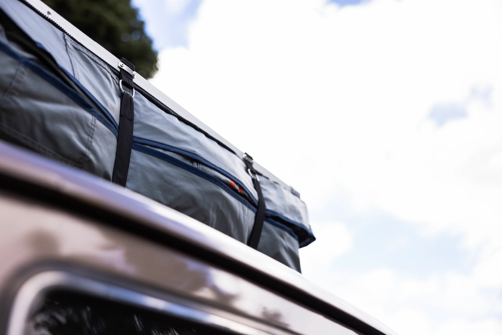 ROAM - The Vagabond XL Rooftop Tent - Image 7